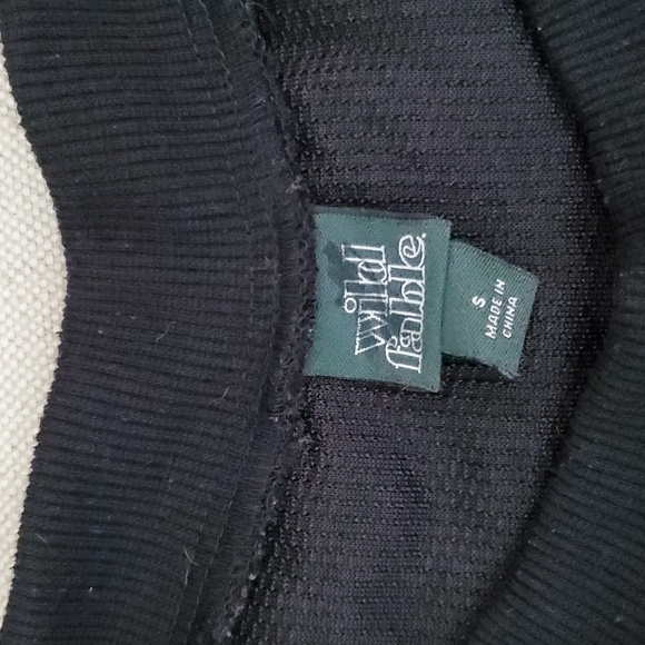 Wild Fable Black Popover Sweatshirt Size Small - Picture 5 of 5